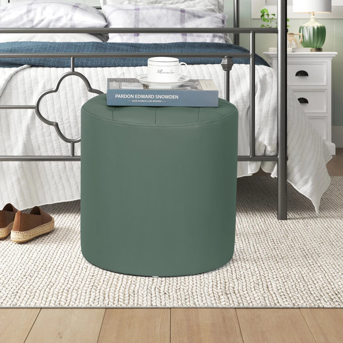 Green Padded Leather Ottoman Q29473