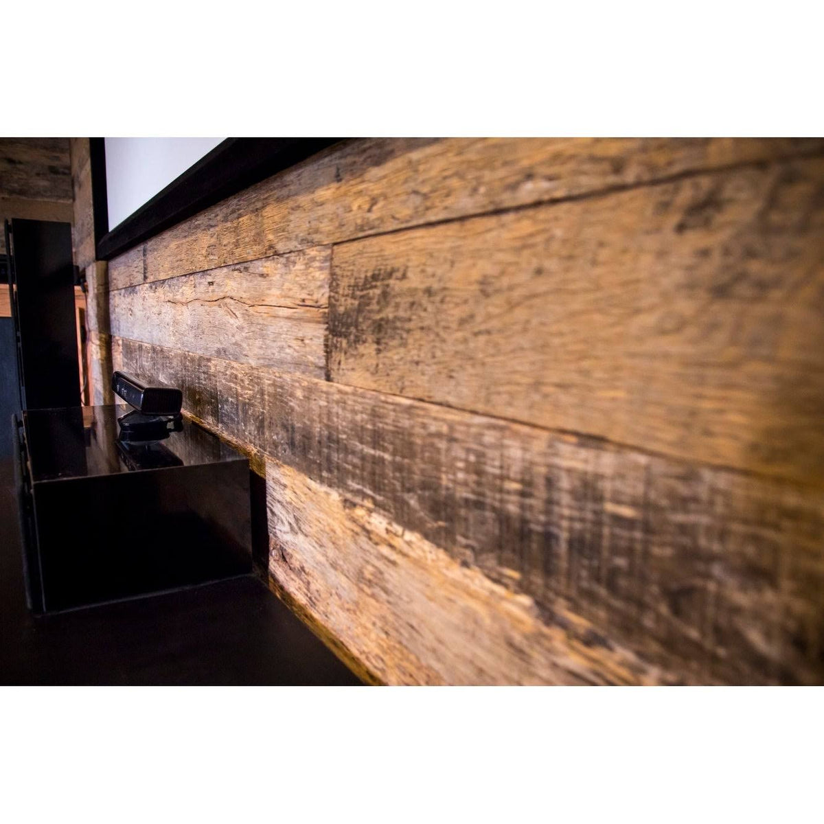 Reclaimed Wood Wall Paneling 10 Square Feet V177